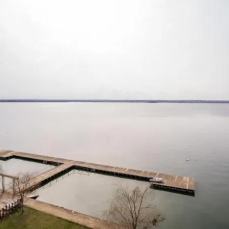 Lake Boutique Royal Lejlighed *