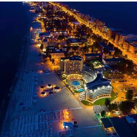 Lake Boutique Royal * Mamaia