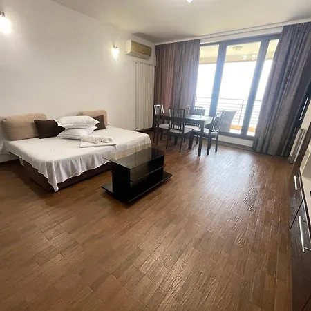 Lake Boutique Royal Lejlighed Mamaia